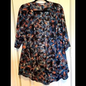 LuLaRoe Patterned Lindsay Kimono